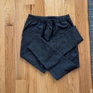 Lululemon size 4 dress/jogger pant